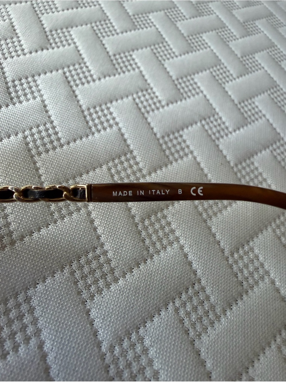 CHANEL Brown Gradient Oversized Women's Sunglasses - Picture 4 of 8